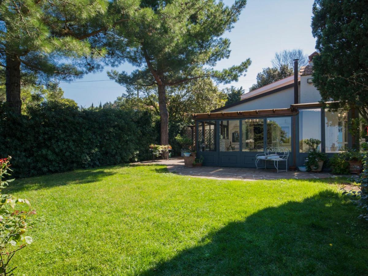Villa La Casa Vivente By Interhome 리보르노 외부 사진